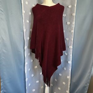 Style 101 Poncho maroon